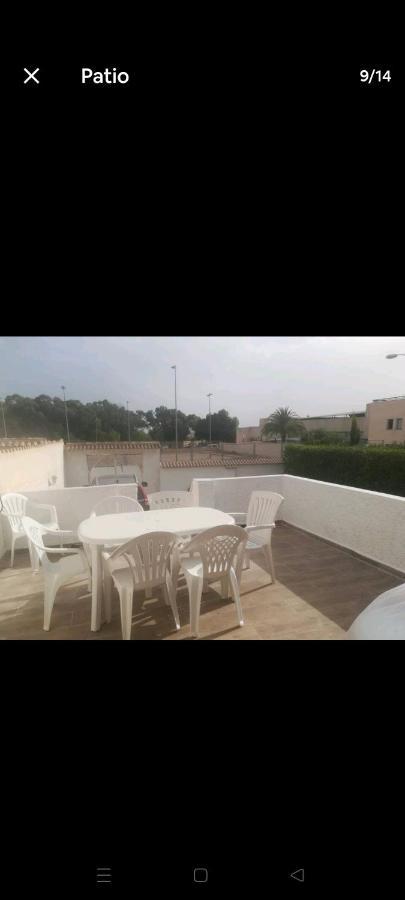 Vila Acogedora Casa Con Piscina Torrevieja Exteriér fotografie